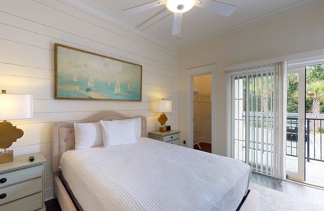 400 Ocean Suites at the Heart of St.Simons Pier Village -2302