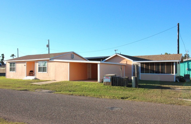 401 Legion-Back - - Just Remodeled, Cozy 1 Bedroom