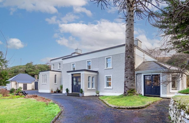 401 The Covent Leenane-5 Bedrooms-Sleeps 11