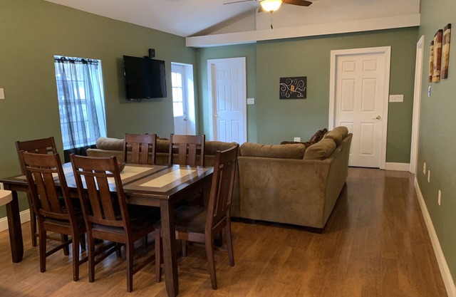 405 S. Madison, Suite A