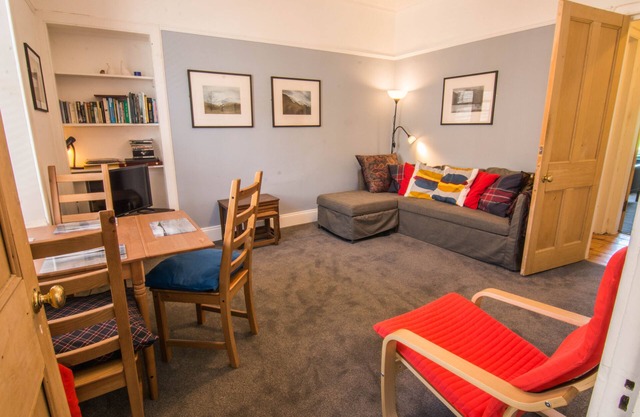 426 - Prince Regent Street Apartment