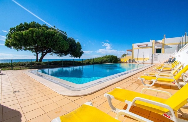 43 Benagil: An Oceanfront Escape