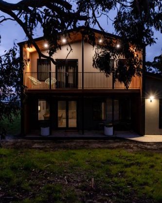 44onRoaring - in the Huon Valley