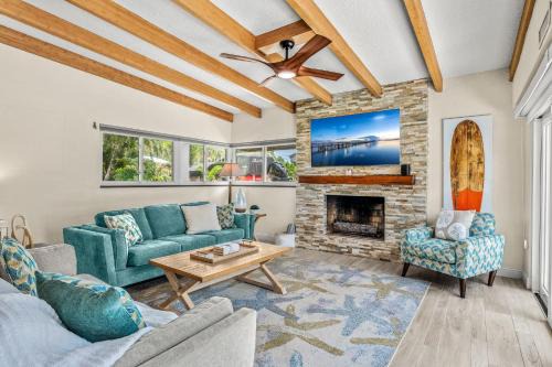 464 Indian Creek Dr