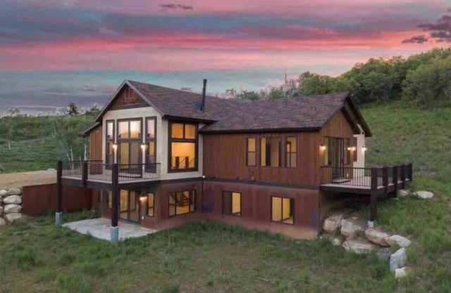 4bdrm/3 Bath Ski in/out Chalet in North Routt CO