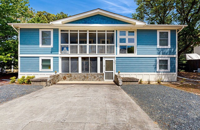4BR Dog Friendly | Fireplace | Theater Room