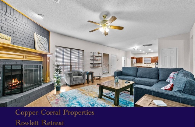 NEWLY Renovated Pool/Spa | Luxe 4B Rowlett Retreat | Lake View | Whole Home