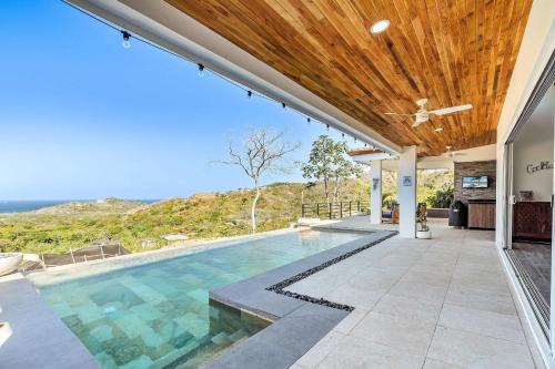 4BR Villa Oceanview and Infinity Pool
