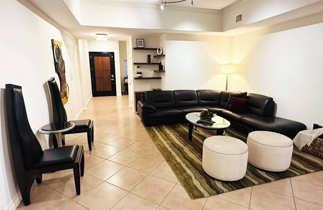5 bed/4.5 bath family home with office space @ Cimarron. Excellent location!