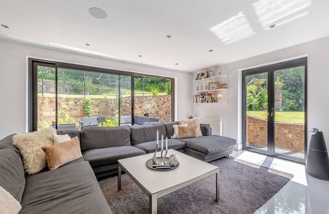 Alojamiento de 5 habitaciones en Crowborough