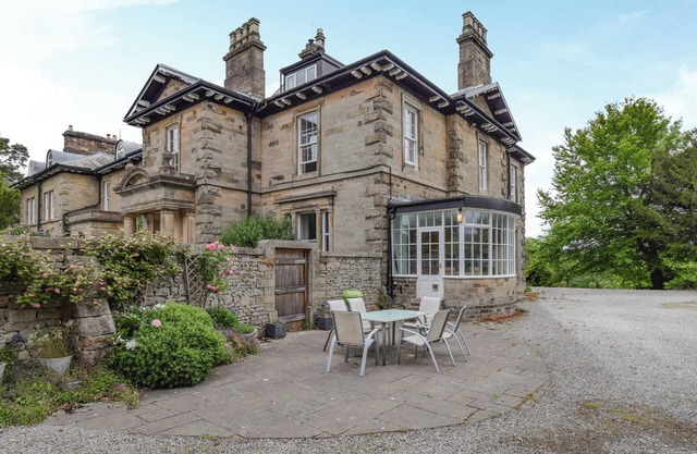 Alojamiento de 5 habitaciones en Lancaster