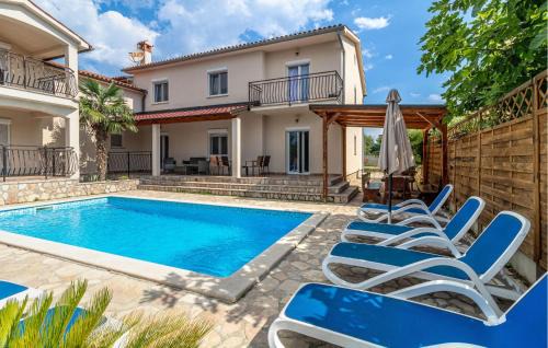 5 Bedroom Cozy Home In Labin