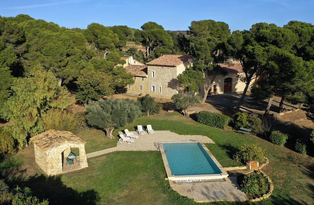 5 Bedroom Private vacation home in BIZANET