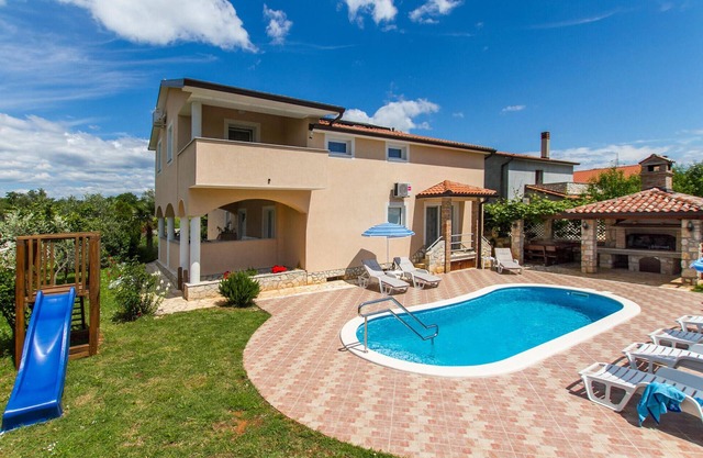 Impresionante casa de 5 dormitorios en.