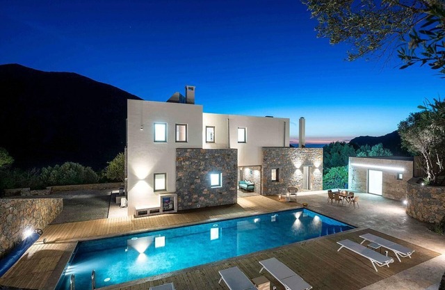 Villa Adagio - Villa nueva de 5 dormitorios - piscina climatizada privada ecológica