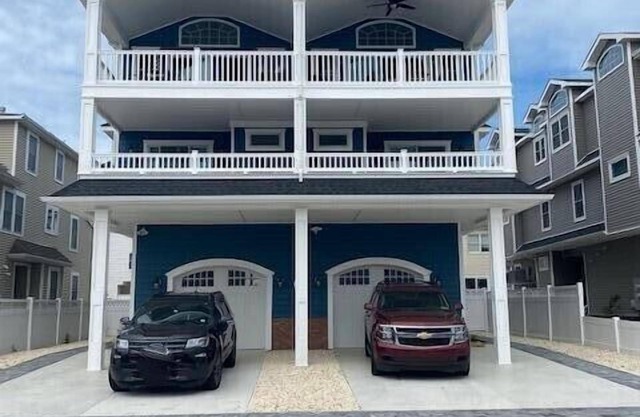 5 Bedrooms, Bonus Room with Elevator Townhouse!!