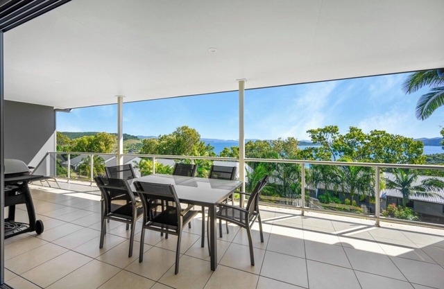 5 Blue Water Views 5 - a luxuriously appointed, two bedroom apartment