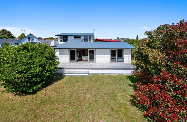 5 Kensington - Taupo Holiday Home