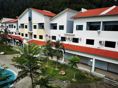 5 Lot 10 Pangkor Leisure Beach Studio