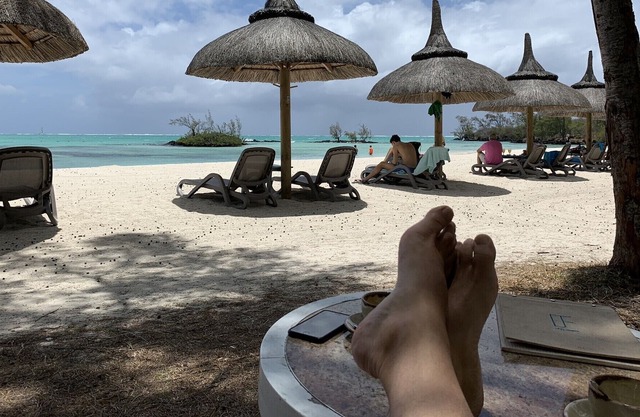 5* Mauritius beach, spa and golf resort accommodation at Anahita