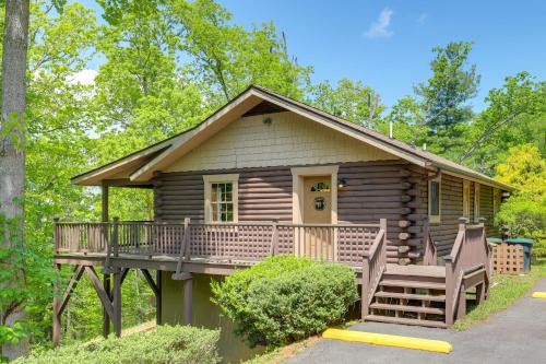 5 Mi to Dtwn Asheville Tranquil Cabin Retreat!