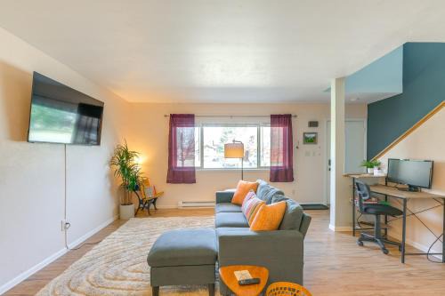 5 Mi to Hot Springs Pagosa Springs Condo