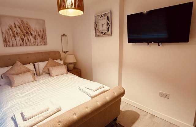 5 min walk to Seaton Sluice beach (Special price for single room)