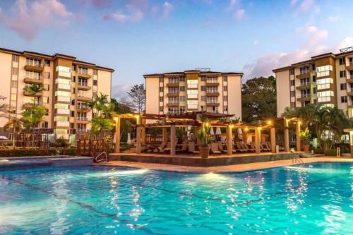 . 5 min Walking Beach Jaco Apartment