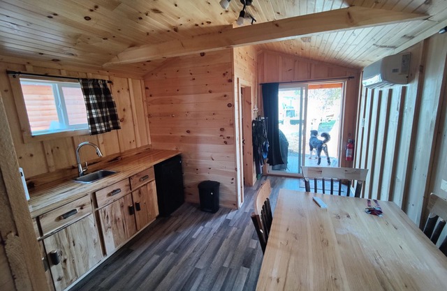 5 minute walk to Sandbanks Beach! In the heart Prince Edward County