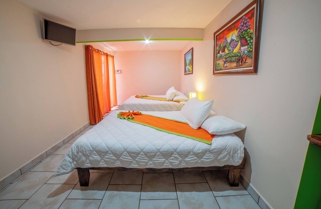 A 5 minutos del centro de Santa Elena! Ideal para familias, parejas y amigos