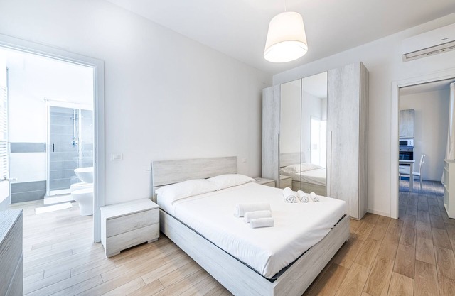 [5 Minutes to Tranvia] Pretty Home
