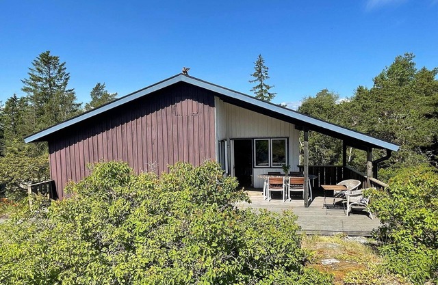 5 person holiday home in VÄRMDÖ