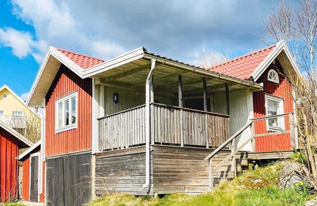 5 person holiday home in BREDARED-By Traum