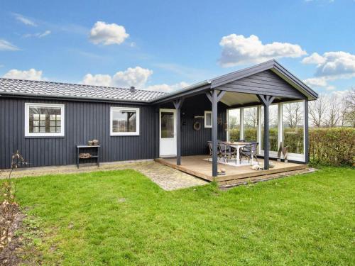 5 person holiday home in Juelsminde-By Traum