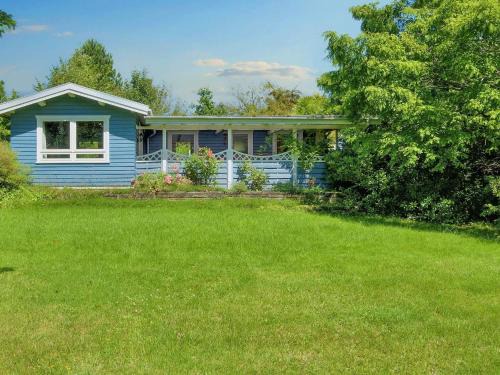 5 person holiday home in Græsted-By Traum