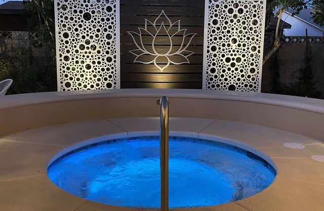 HERMOSO DISEÑADOR DE 5 ESTRELLAS JACUZZI HOME CERCA DE LA TIRA .... CON LICENCIA Y PERMISO