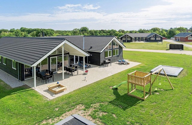 5 esrellas case en Grenaa