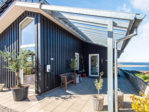 5 star holiday home in Løgstrup, cleaning included