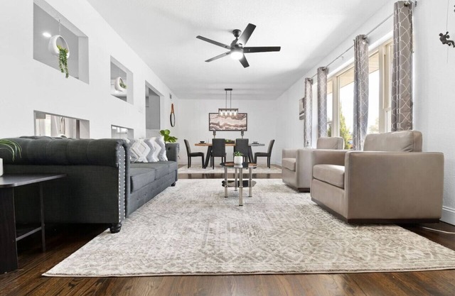 5 STAR House - Cozy & Charming Centrally Located