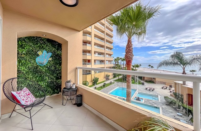 5 Estrellas-LaJollaRealCondominiosPiscinasYAccesoALaPlaya-Rosarito