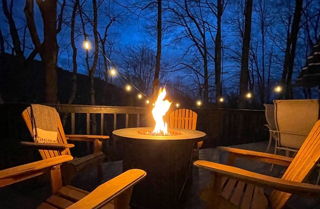 5-star mountain cabin with pool & hiking - close to all area sights