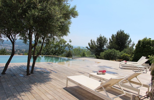 Villa Prestige 5 * totalmente equipada, vista panorámica al mar, piscina infinita