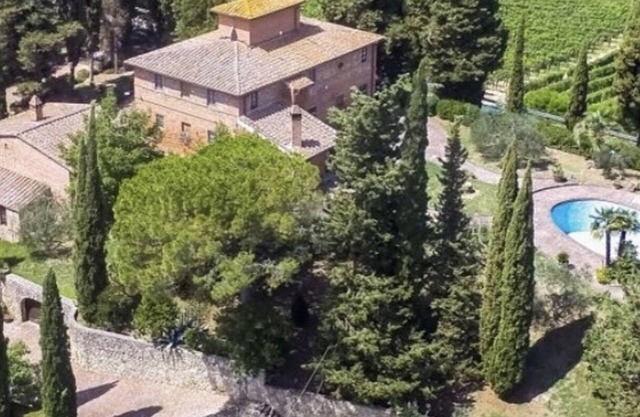 5 star villa with 16x10 m private saltwaterpool