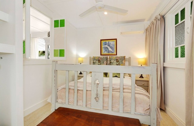 50 HSB your Island Oasis Magnetic Island
