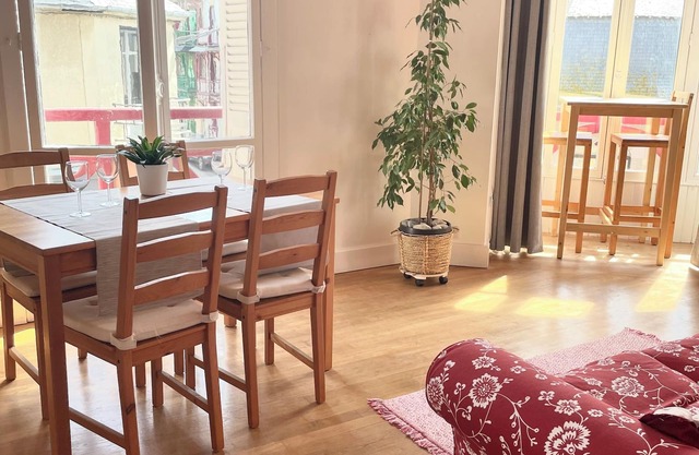 50m from the beach, Apt. in the French Villa