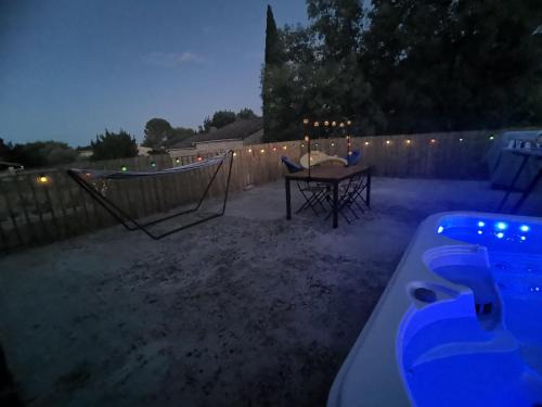 50m2, 4 personnes , jacuzzi et sauna privatif