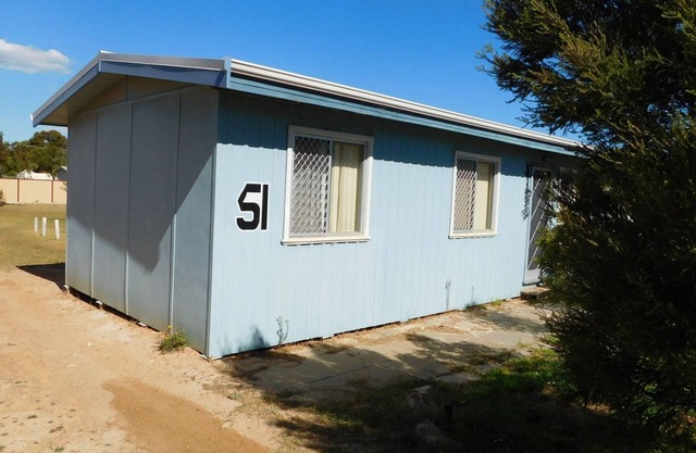 51 Bashford St Top Spot Jurien Bay