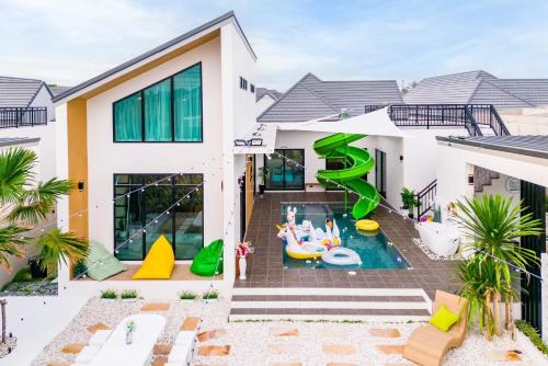 58/20 Pool Villa