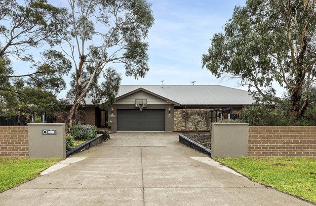 5BR Birdwatcher Reedylake Farm in Leopold
