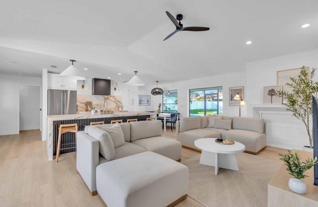 5BR House w/ New Heated Pool ! 6mi from AMI Beach I Spring Break Specials!
